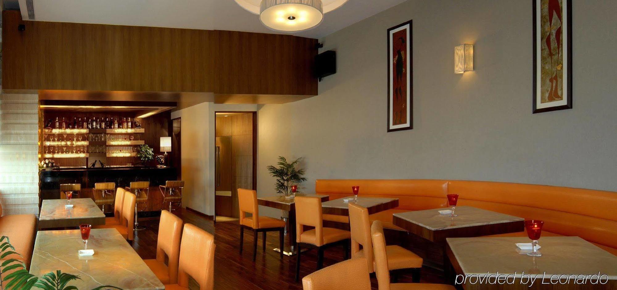 Fortune Select Exotica, Navi Mumbai - Member Itc Hotels' Group Restoran gambar